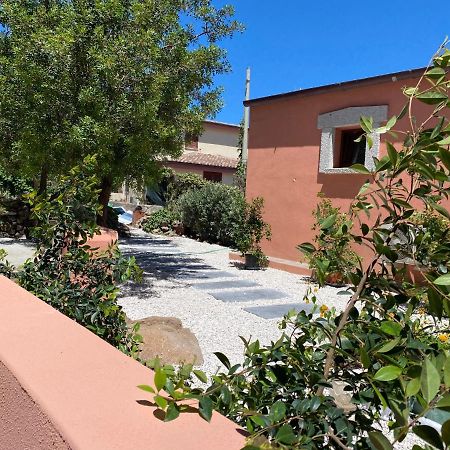 Quadrifoglio Affittacamere San Teodoro  Ngoại thất bức ảnh