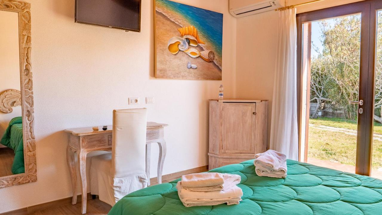 Quadrifoglio Affittacamere San Teodoro  Ngoại thất bức ảnh