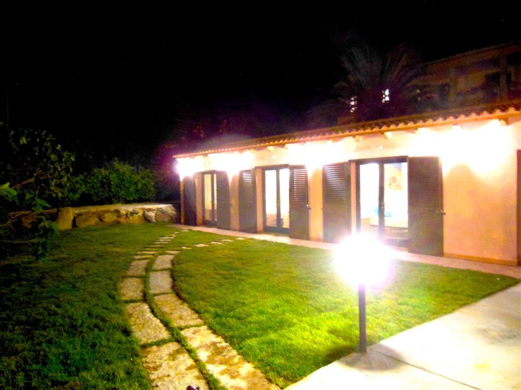Quadrifoglio Affittacamere San Teodoro  Ngoại thất bức ảnh